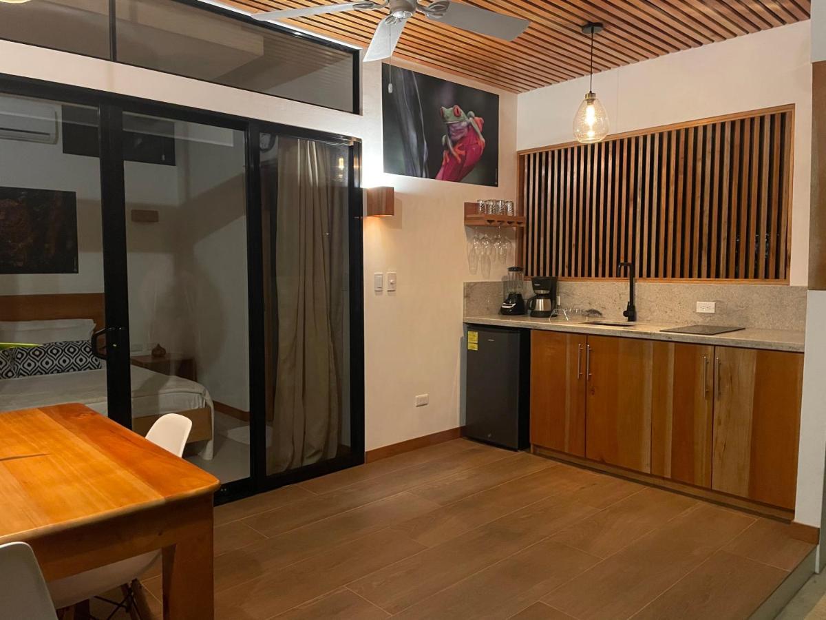 Puerto Viejo de Talamanca Caribbean Irie - Charming, Luxurious Bungalow In Nature With Ac & Fiber Optic Wifi מראה חיצוני תמונה