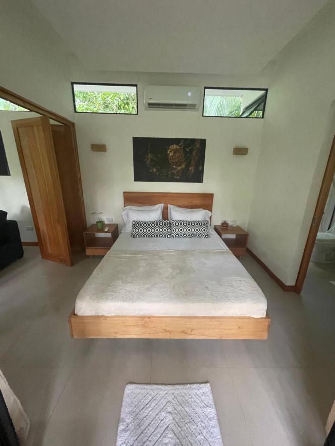 Puerto Viejo de Talamanca Caribbean Irie - Charming, Luxurious Bungalow In Nature With Ac & Fiber Optic Wifi מראה חיצוני תמונה