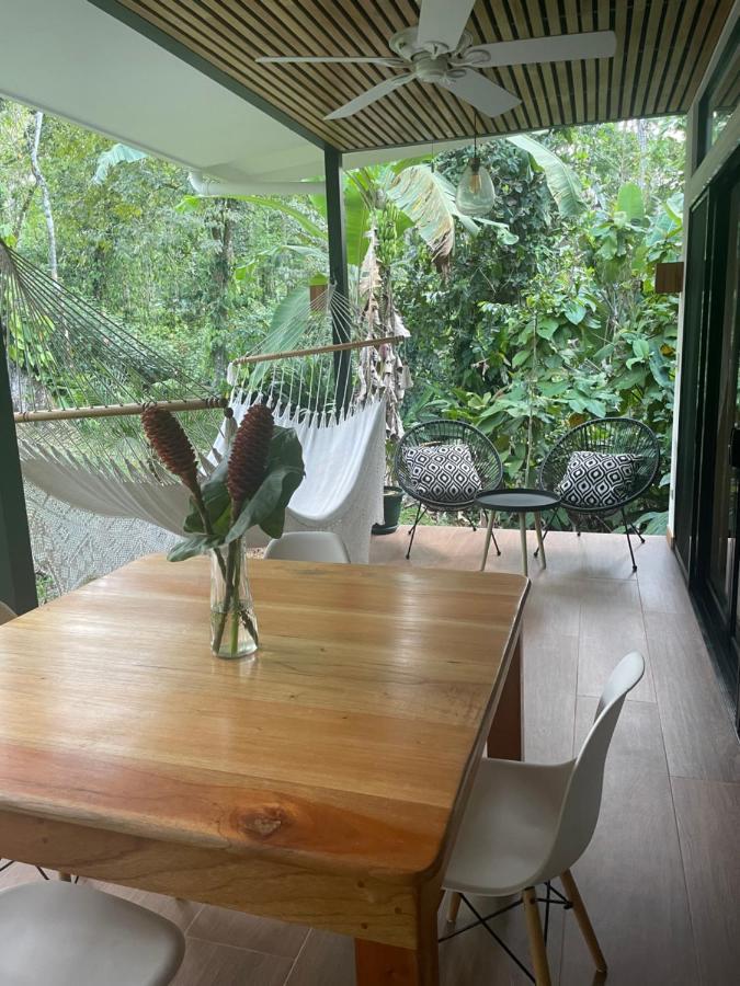 Puerto Viejo de Talamanca Caribbean Irie - Charming, Luxurious Bungalow In Nature With Ac & Fiber Optic Wifi מראה חיצוני תמונה